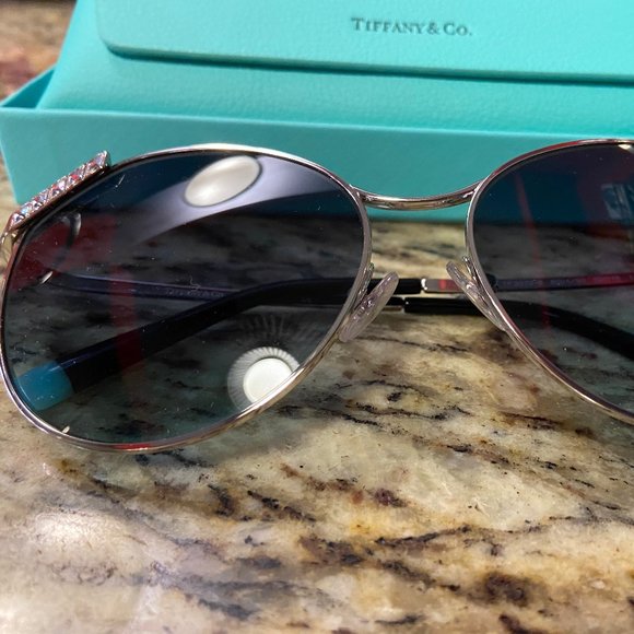 BRAND NEW Tiffany\'s Sunglasses (Price Firm) main image 6